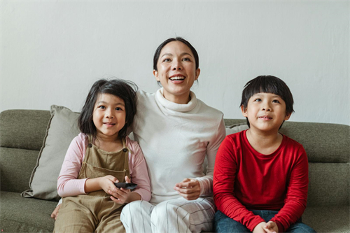 关于学生的妈妈剧情介绍的信息